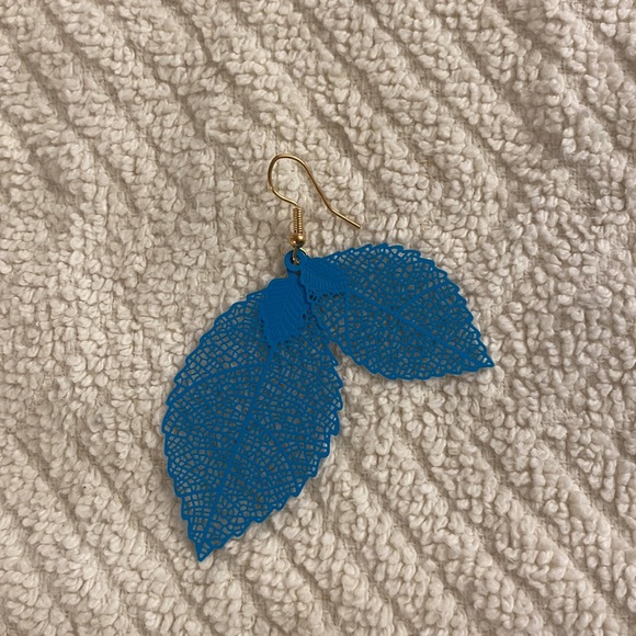 Blue Aquamarine Double-Leaf Lightweight Sexy Drop Earrings Dressy or Casual - Picture 3 of 7